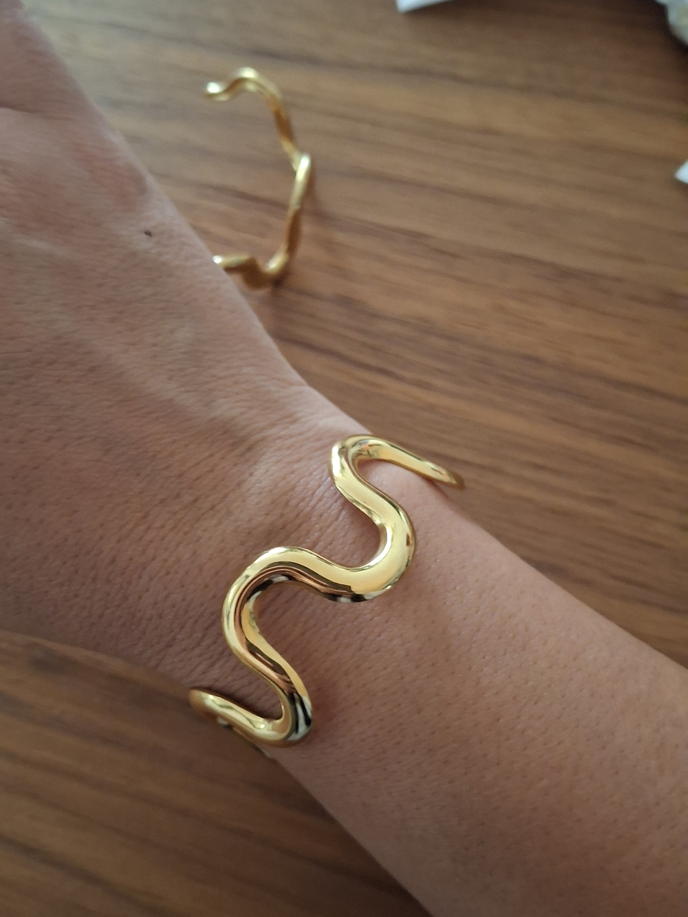 Gold Wavy Snake-Style Cuff Bracelet - Women Jewelry